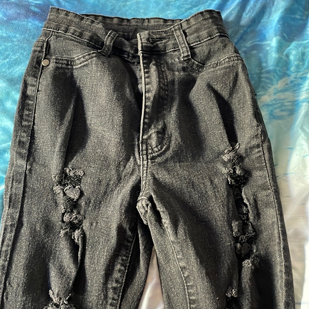 Black ripped jeans